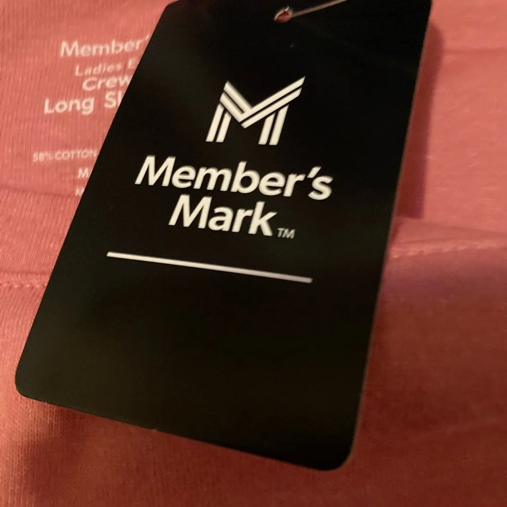 NWT Member’s Mark Long Sleeve Pink Crewneck Tee Size Medium - Picture 10 of 10